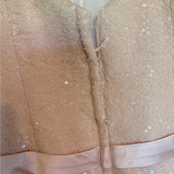 Allure Bridesmaids 1471 strapless sequin dress - Picture 6 of 9